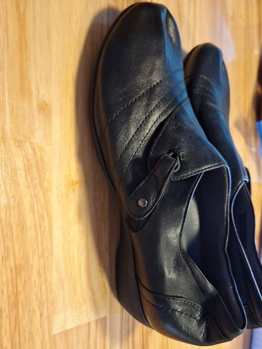 Dansko Men’s Black Leather Slip-On Loafers